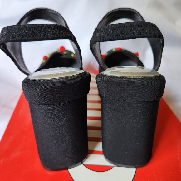 Vintage Bongo Sonya Women's 5.5M Platform Mary Jane Sandals Heels Roses 90's Y2K - Picture 6 of 9